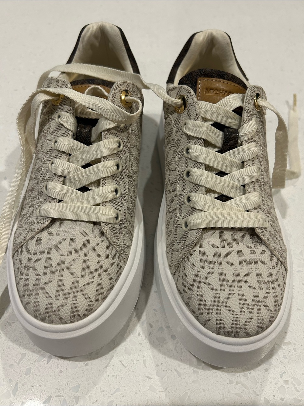 NWOT Michael Kors Signature logo platform sneakers